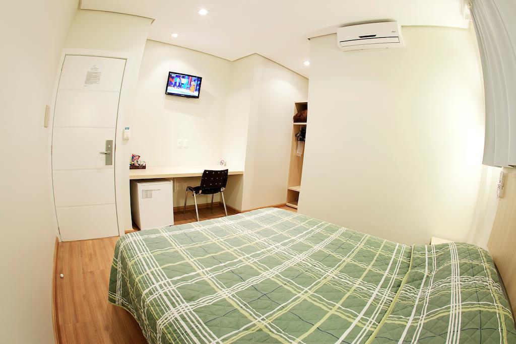 Golden Hotel - O Mais Central - Pet Friendly Chapeco Ngoại thất bức ảnh